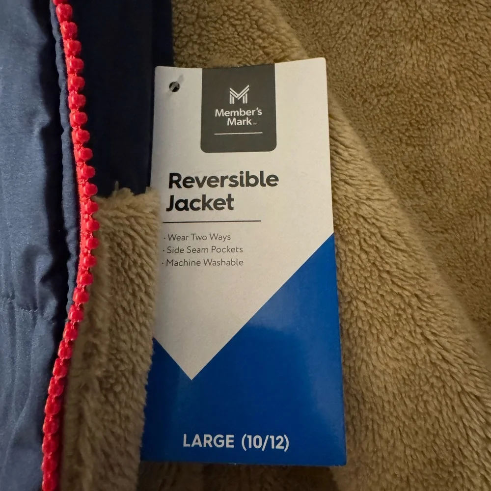 NWT Members Mark reversible jacket.